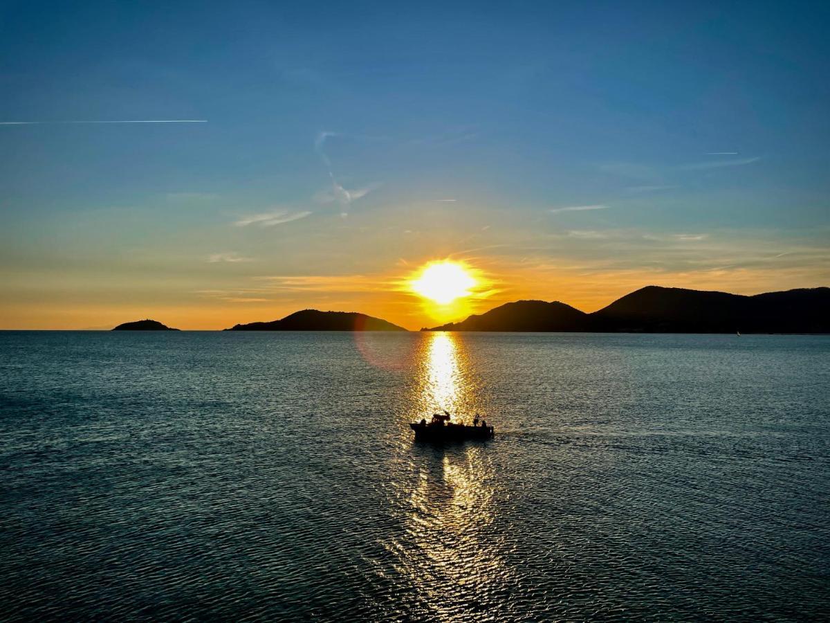 L'Angolo Dei Poeti Lerici Extérieur photo